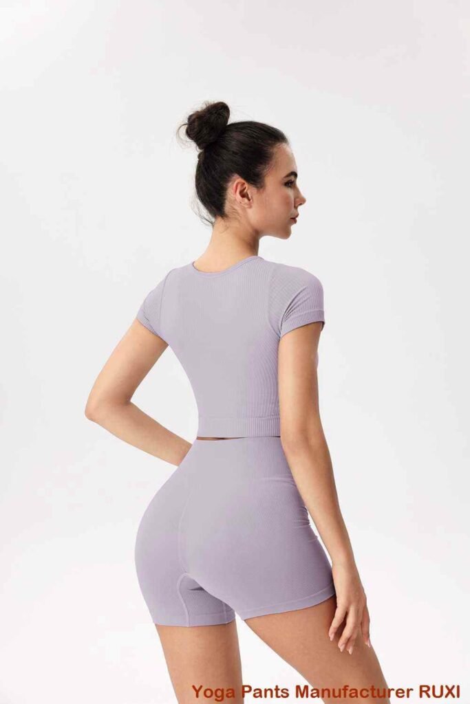 short de volley-ball taille haute
