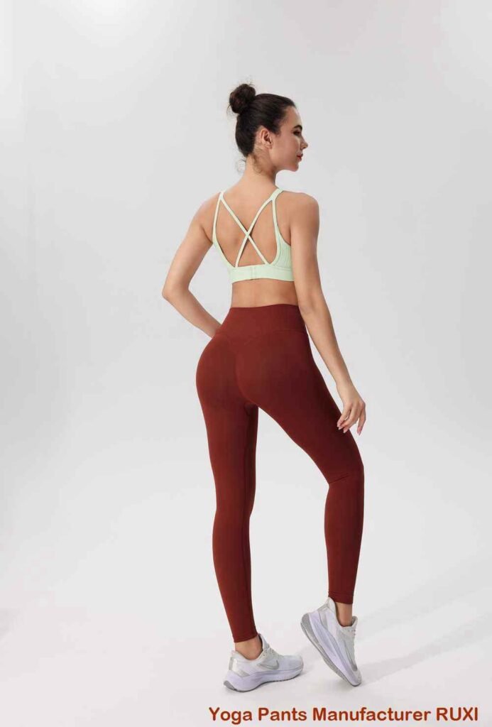 vêtements de yoga à prix réduit