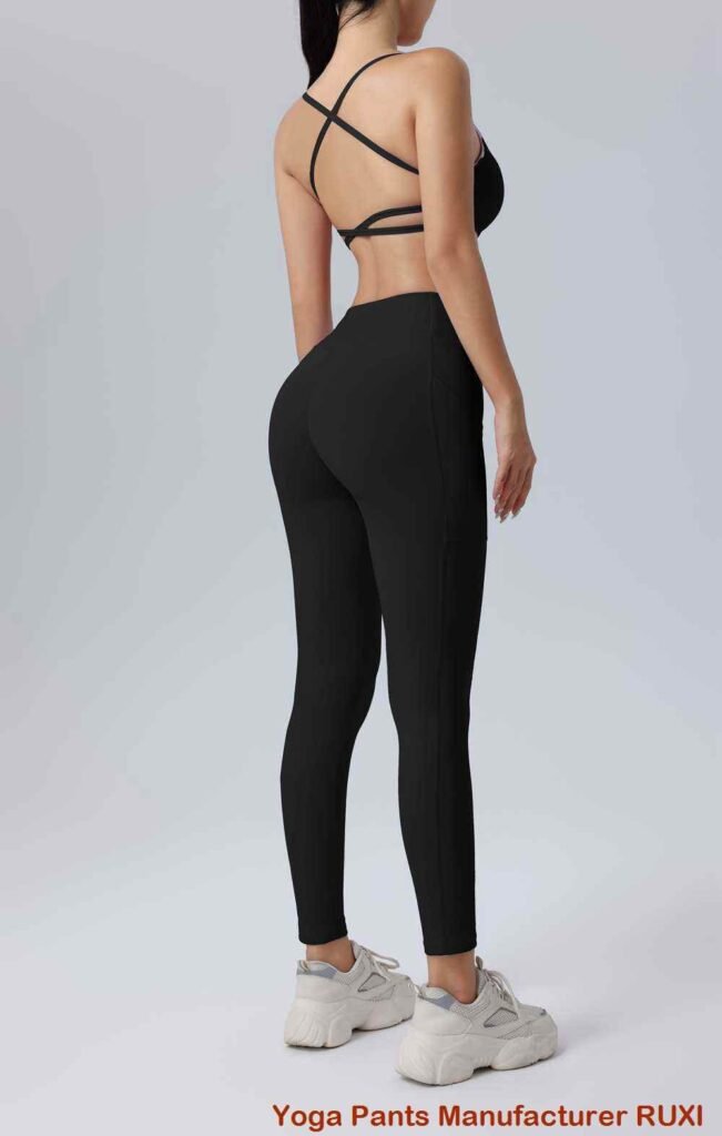 pantalon d'entraînement évasé