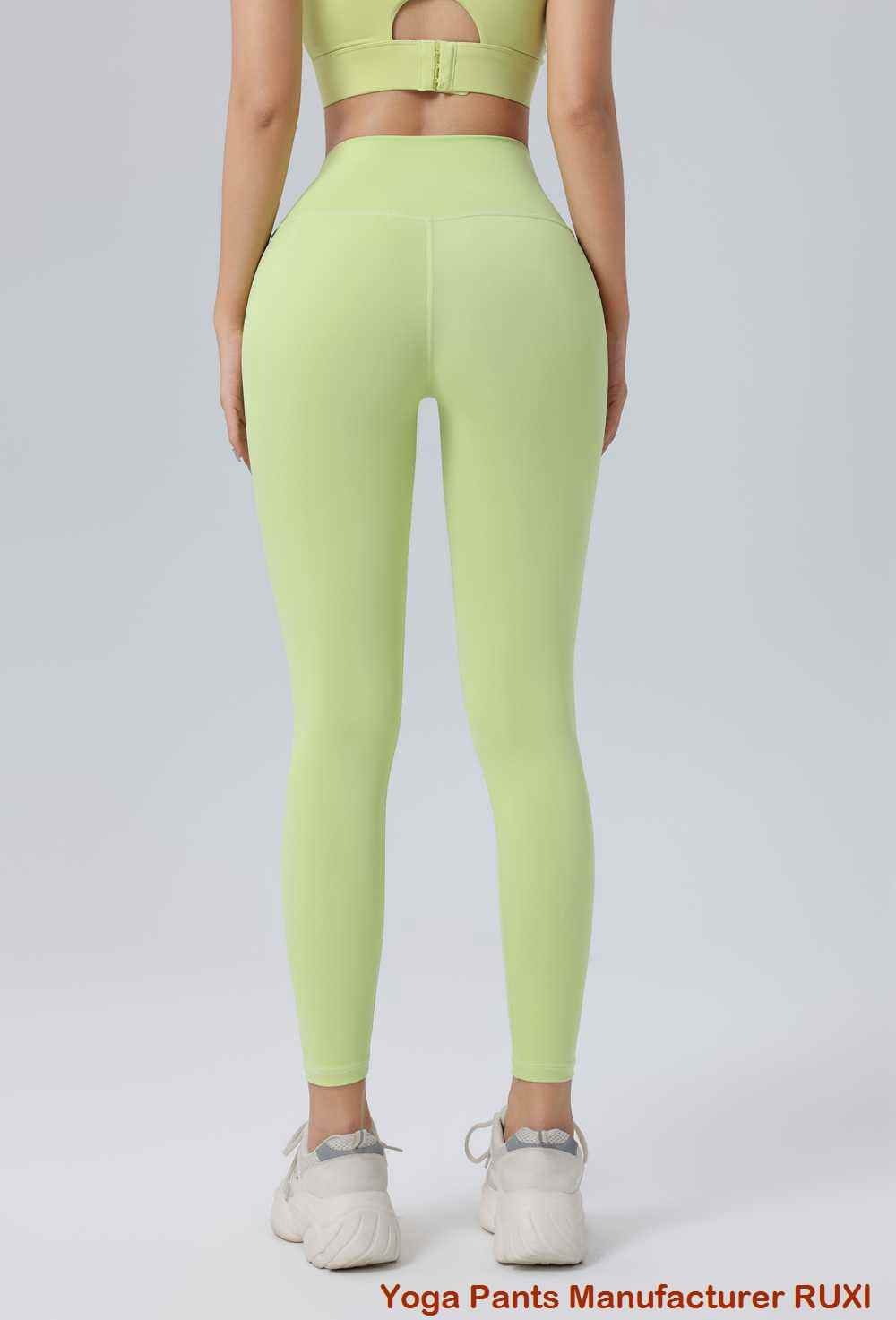 soutien-gorge de sport croisé
