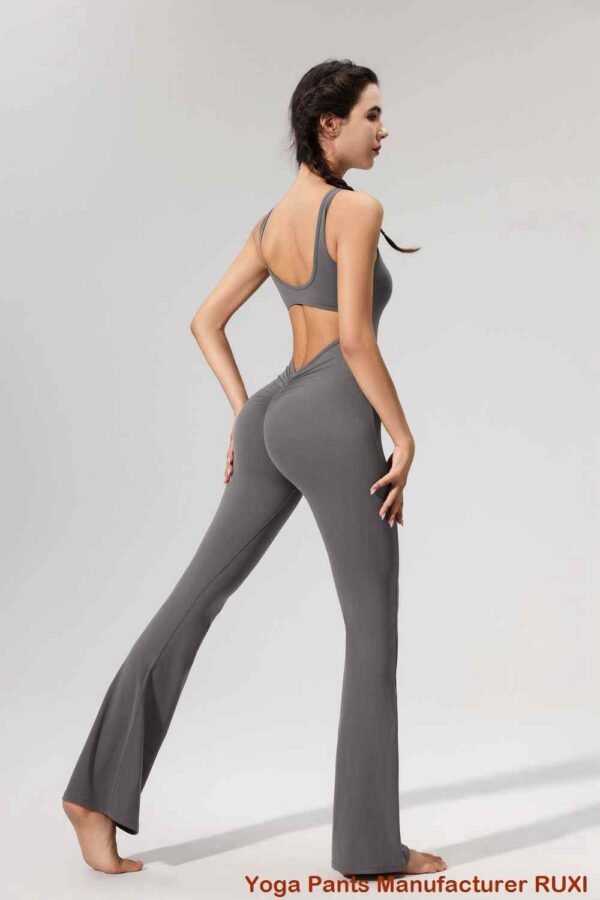 ensemble soutien-gorge et short de sport