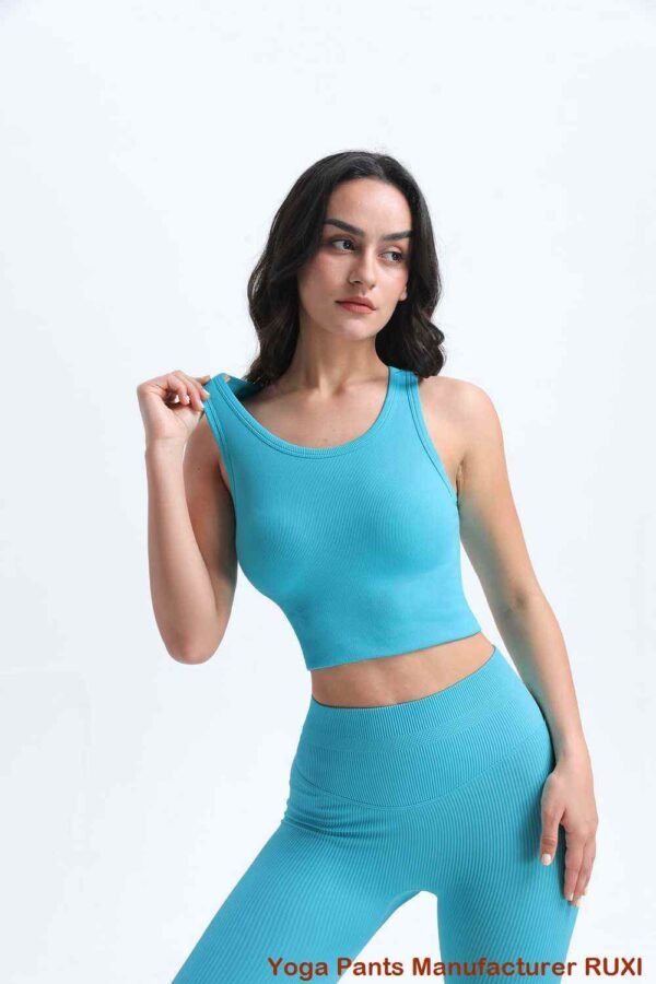 veste en néoprène pour la natation